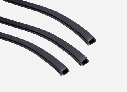 Rubber strip production process, high-quality door and window sealant strips are produced from high-quality rubber strip manufacturers